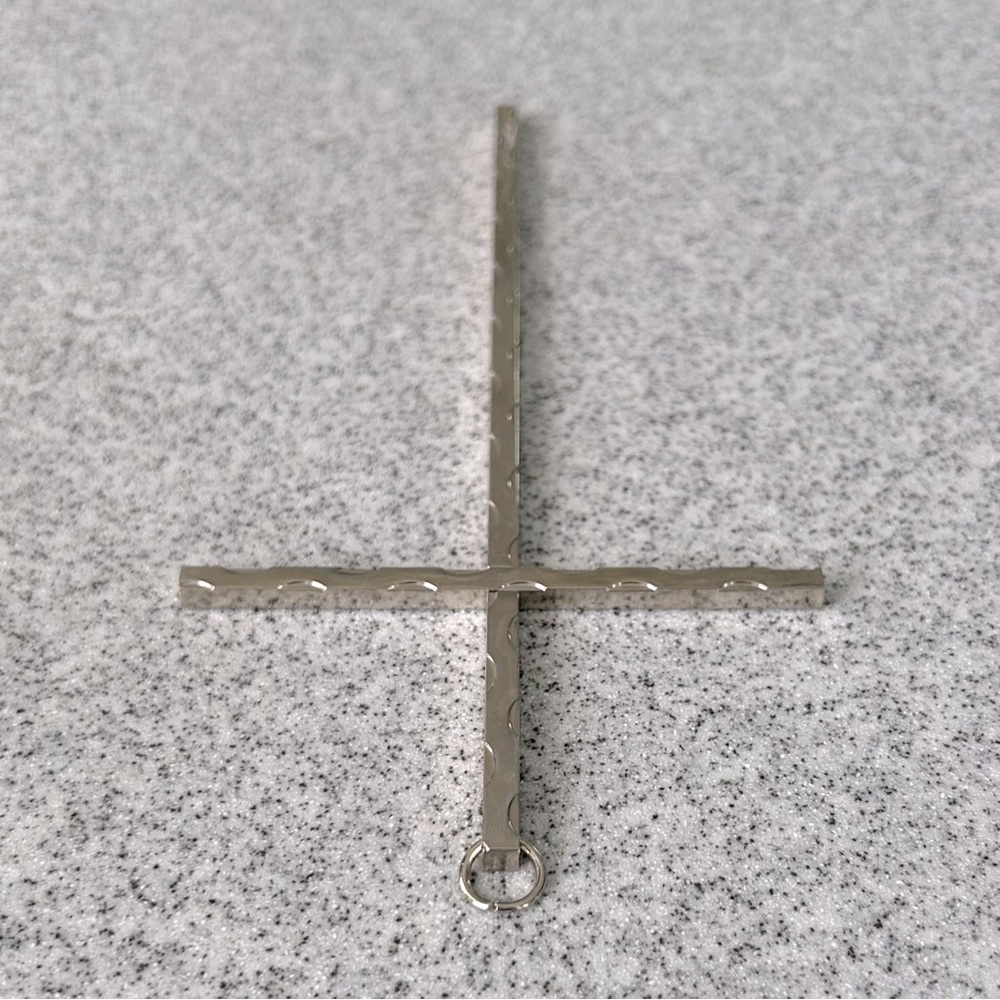 CROSS Contemporary Modern Silver color Metal Wall hanging Home decor Like new - Picture 6 of 11